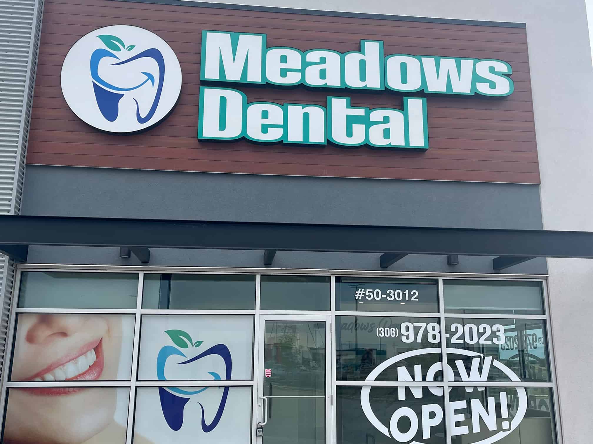 Meadows Dental logo